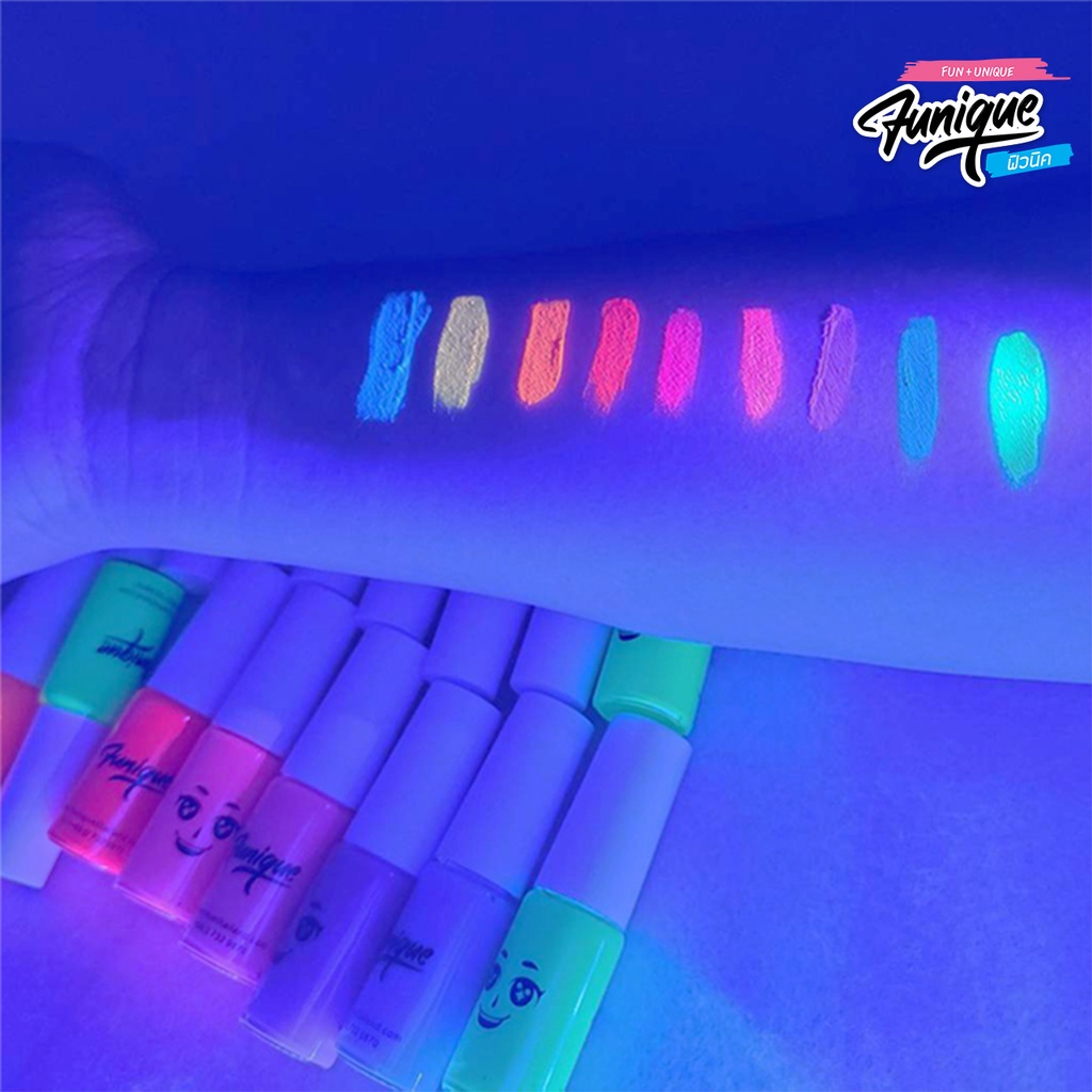 Individual body paint (Blacklight)